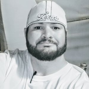 Meet your Posher, Derrick